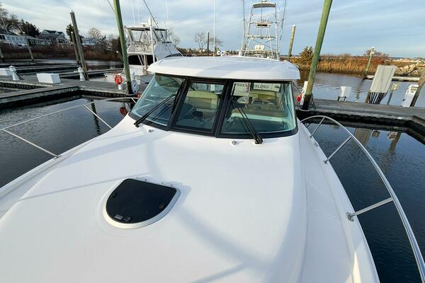 Sonder 36ft Tiara Yachts Yacht For Sale