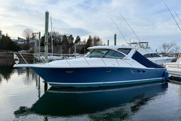 Sonder 36ft Tiara Yachts Yacht For Sale