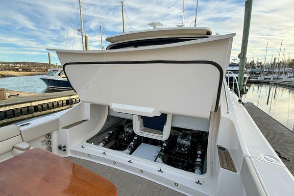Sonder 36ft Tiara Yachts Yacht For Sale