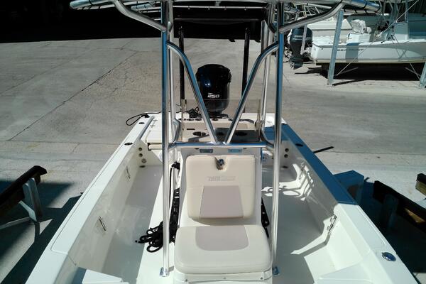 22ft Pathfinder Yacht For Sale