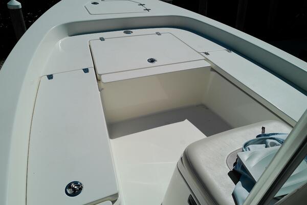 22ft Pathfinder Yacht For Sale