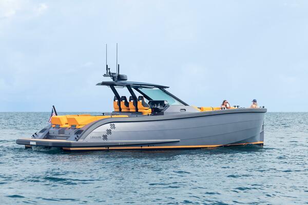 PARALLAX 44ft Lekker Yacht For Sale