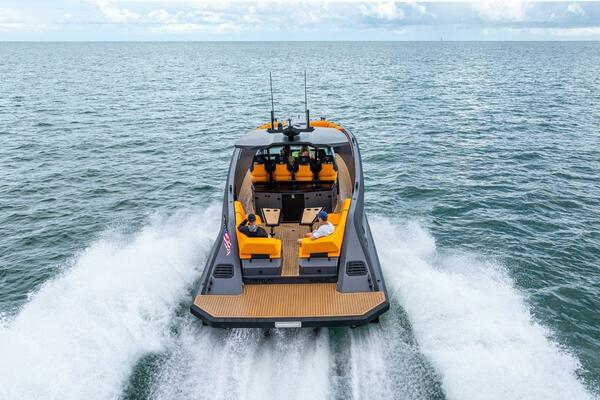 PARALLAX 44ft Lekker Yacht For Sale