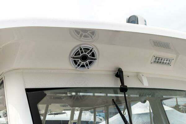 Everglades 455 Center Console Yacht For Sale