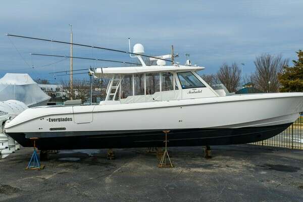 45-ft-Everglades-2023-455 Center Console-Montrachet Freeport New York United States  yacht for sale
