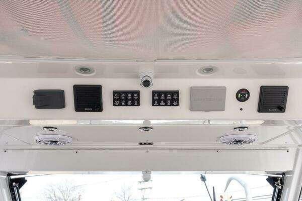 Everglades 455 Center Console Yacht For Sale