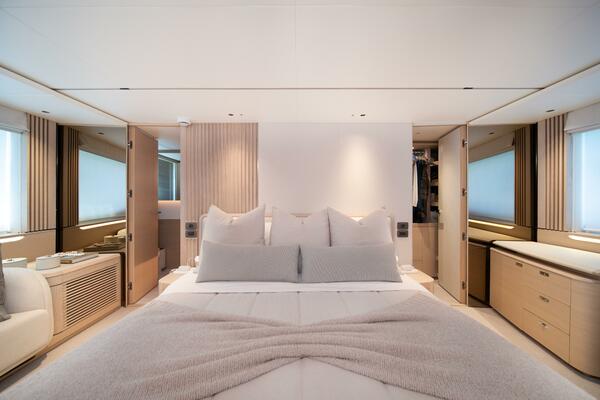 Meravi 80ft Princess Yacht For Sale