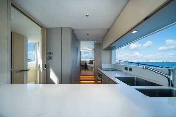 Meravi 80ft Princess Yacht For Sale