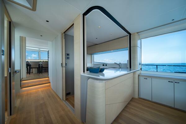 Meravi 80ft Princess Yacht For Sale