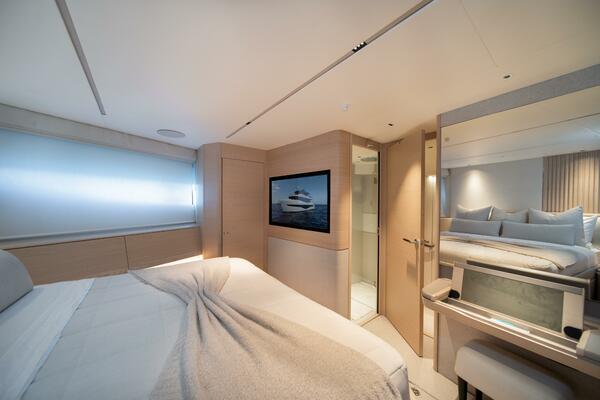 Meravi 80ft Princess Yacht For Sale