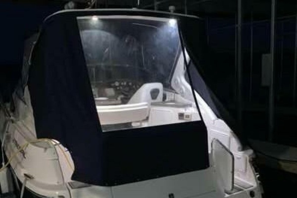 30ft Regal Yacht For Sale