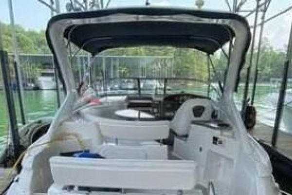 30ft Regal Yacht For Sale