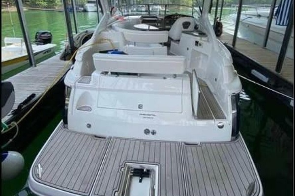 30ft Regal Yacht For Sale