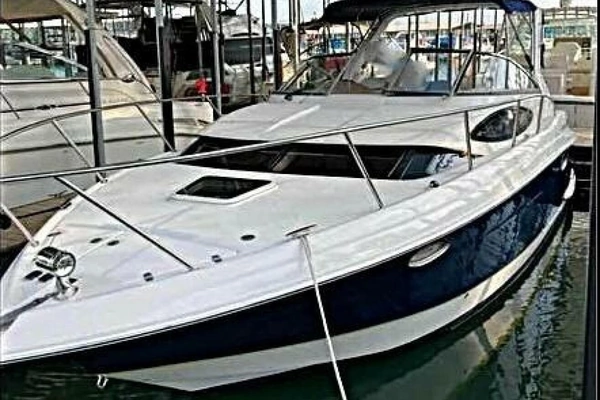 2006 Regal 3060 Window Express