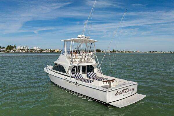 Bertram 35 Flybridge Yacht For Sale