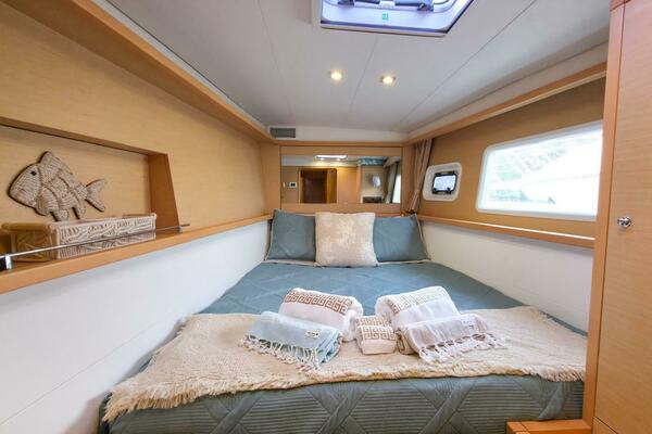 Neon Moon 45ft Lagoon Yacht For Sale