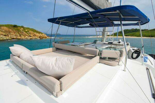 Bali 5.4 Yacht For Sale