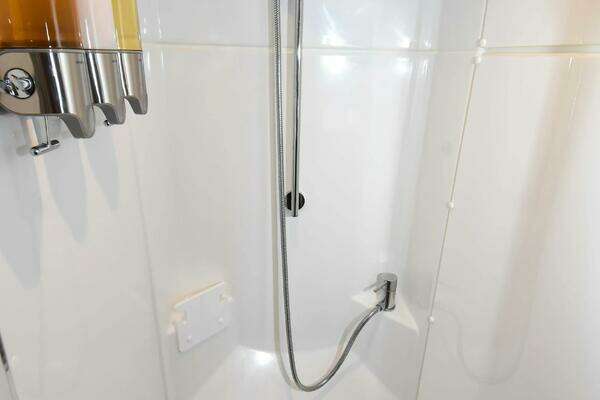 Bali 5.4 Yacht For Sale