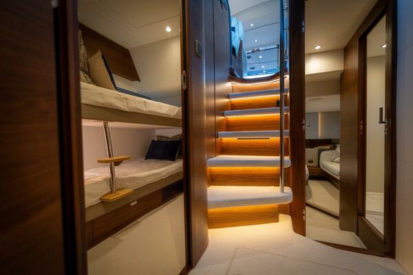 Princess V55 55ft Princess Yacht For Sale