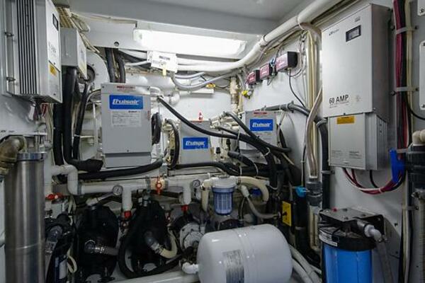 60ft Merritt Yacht For Sale