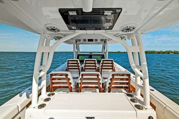 Barker Boatworks 40 HPC Yacht For Sale