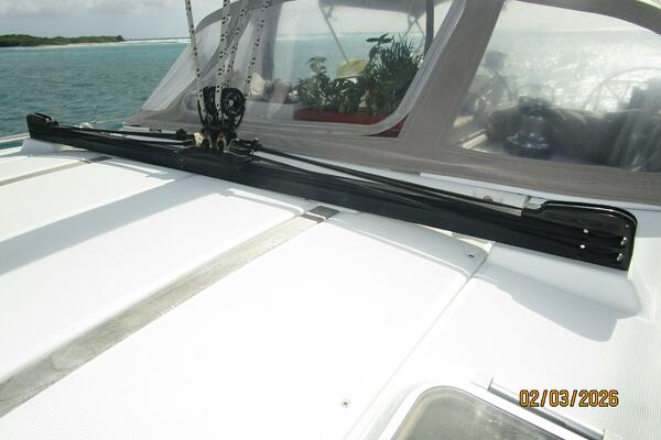 54' Jeanneau traveler1