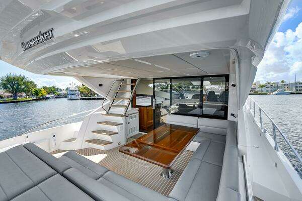 Sunseeker 68 Sport Yacht Yacht For Sale