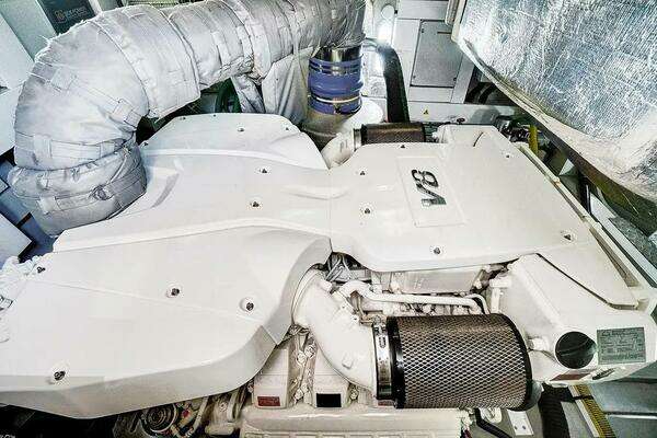 Sunseeker 68 Sport Yacht Yacht For Sale