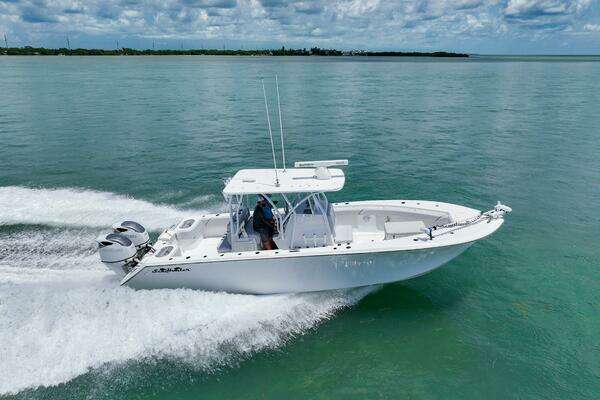 SeaHunter 31 Tournament Yacht For Sale