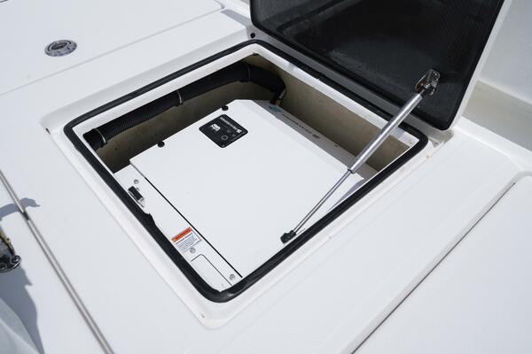 31ft SeaHunter Yacht For Sale