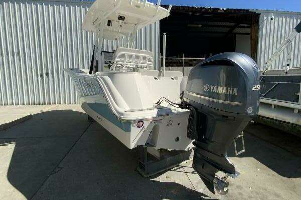 2022 Sea Fox 22