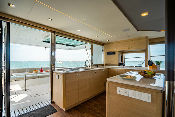 54ft Aquila Yacht For Sale