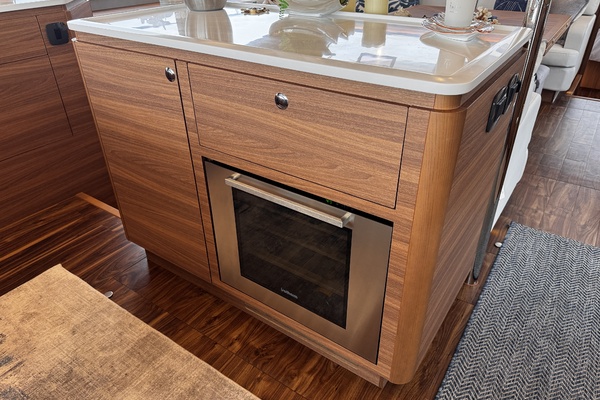 54ft Aquila Yacht For Sale