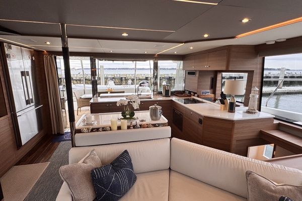 54ft Aquila Yacht For Sale