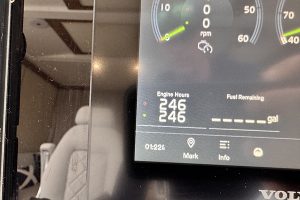 54ft Aquila Yacht For Sale