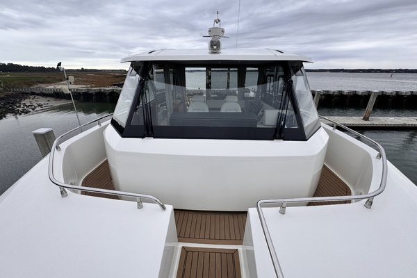 54ft Aquila Yacht For Sale