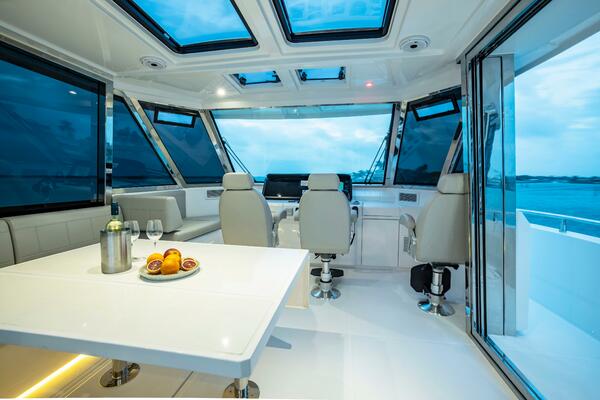 54ft Aquila Yacht For Sale