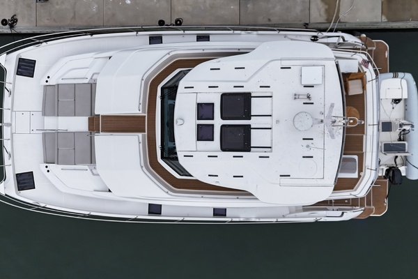 54ft Aquila Yacht For Sale