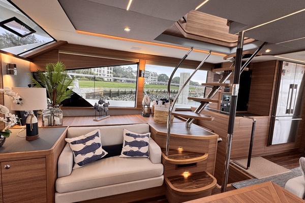 54ft Aquila Yacht For Sale