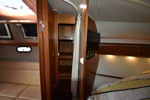 Tiara Yachts  Yacht For Sale