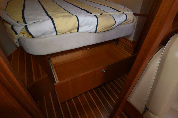 Tiara Yachts  Yacht For Sale