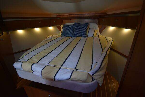 Tiara Yachts  Yacht For Sale