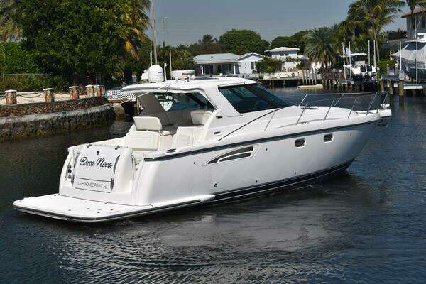 Tiara Yachts  Yacht For Sale