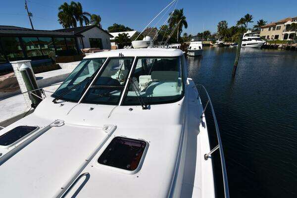 Tiara Yachts  Yacht For Sale