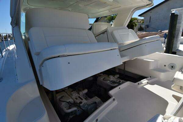 Tiara Yachts  Yacht For Sale