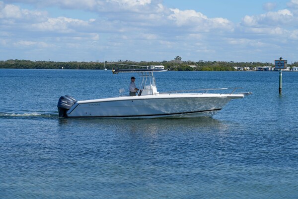 2002 Stamas 28 270 Tarpon