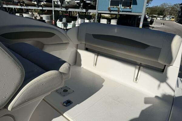 Amy s Wine House 25ft Chaparral Yacht For Sale