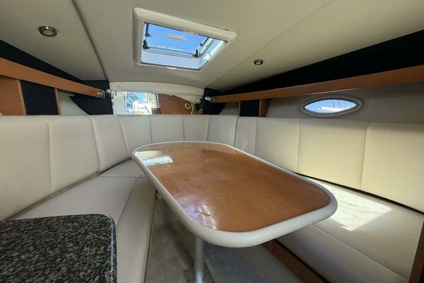 Amy s Wine House 25ft Chaparral Yacht For Sale