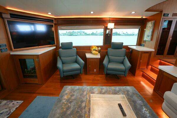 Marlow Explorer 62E-CB Yacht For Sale