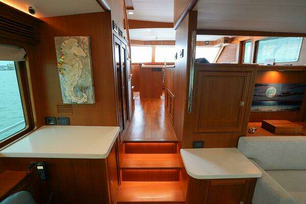 Marlow Explorer 62E-CB Yacht For Sale